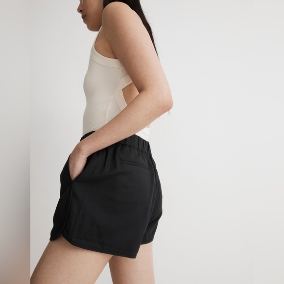 Madewell Black Pull On Shorts Size Large - Picture 2 of 6
